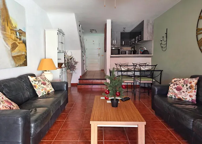 Stylish Duplex In Parque Santiago Ii Apartamento