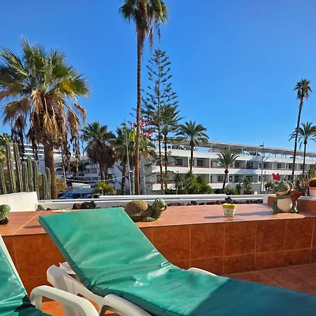 Stylish Duplex In Parque Santiago Ii 아파트