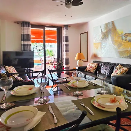 Stylish Duplex In Parque Santiago Ii