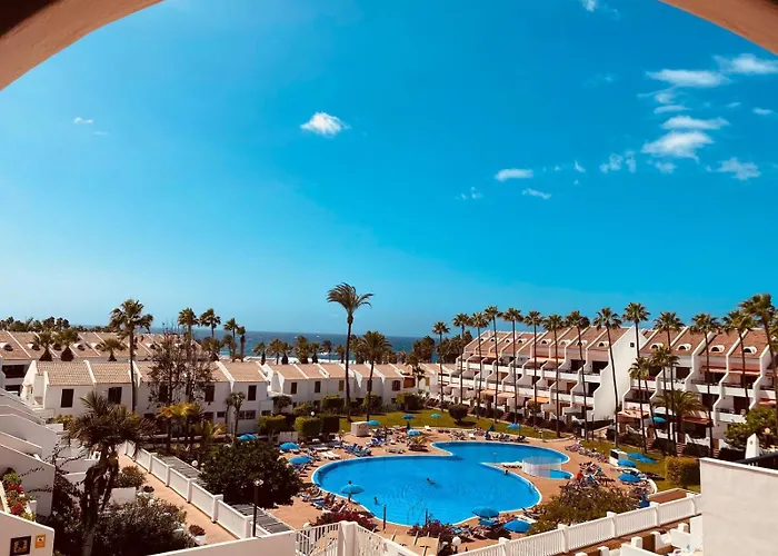 Stylish Duplex In Parque Santiago Ii Apartmán